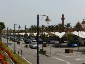Köpcentrum och andalusiska städer