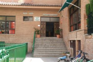 Vem tar hand om tillväxten av Svenska skolan i Fuengirola?