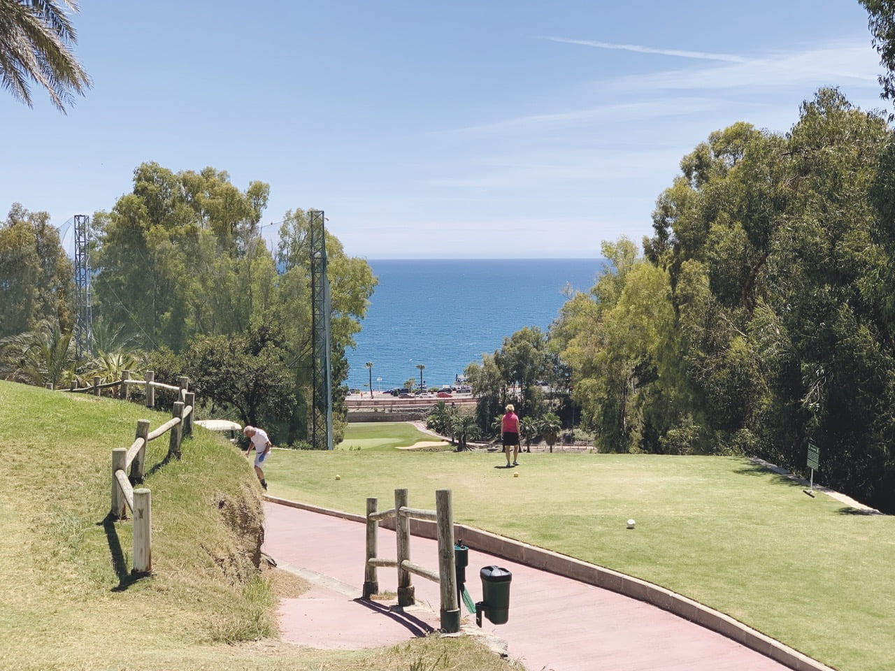 Solkusten tar emot 600.000 golfturister