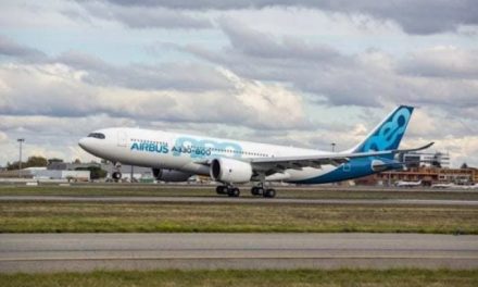 Airbus återstartar fabrikationen i Spanien och Frankrike