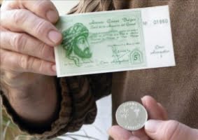 Axarco –  Axarquías egen valuta sedan medeltiden