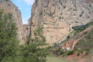 Bergsklättrare föll 80 meter vid El Chorro – och överlevde