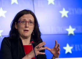 Fackförbund anmäler Cecilia Malmström för förtal