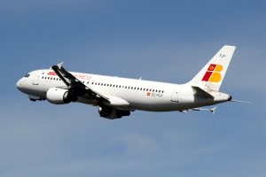 Finländare betalar sex gånger mer än spanjorer vid flygresor