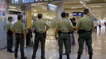 Förhöjd larmnivå i Spanien för möjliga terrorbrott