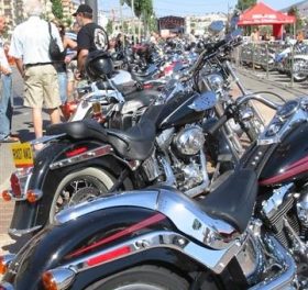 Fuengirola har översvämmats av Harley-Davidson