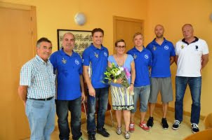 Fuengirolas inlinehockeylag uppvaktade borgmästaren