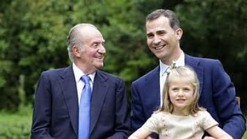 Kung Juan Carlos abdikerar och följs av Felipe VI