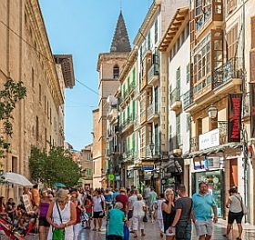 Mallorca förbjuder uthyrning av lägenheter till turister