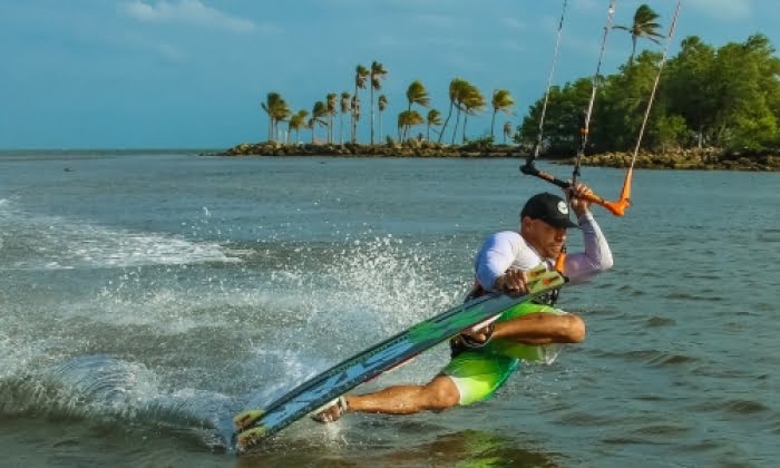 Marbella satsar på kitesurfing