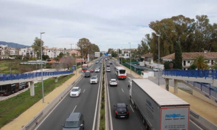Marbella vill ha slut på trafikproblem vid Puerto Banús