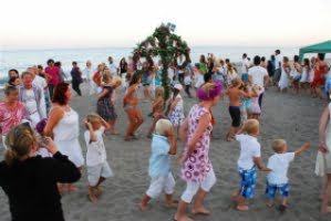 Midsommarfirande i Fuengirola och Sevilla