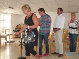 Minnesstund hölls i Fuengirola – nytt läge för svenskkolonin väntar