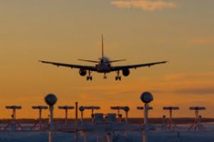 Nya åtgärder ska minska buller och utsläpp vid flygplatser