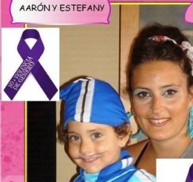 Över 8.000 sörjer Estefanía och Aarón på Facebook