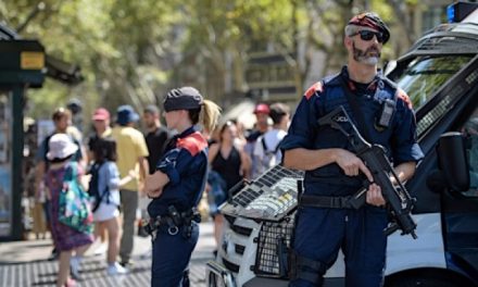Spanien höjer beredskapen mot terrorhot på turistorter