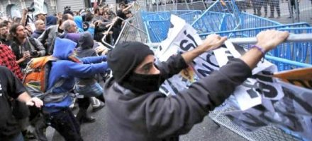 Stor polisinsats i Madrid inför protestmarsch