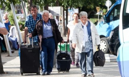 Billiga resor erbjuds till pensionärer boende i Spanien