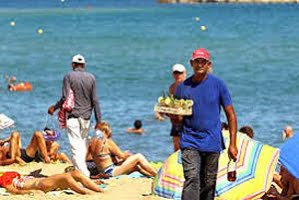 Varning för att köpa drycker på stranden