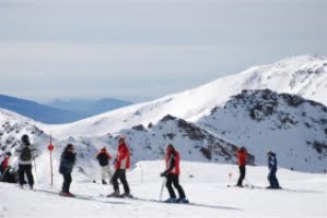 Vintern har slagit till i Spanien – Sierra Nevada har en meter snö