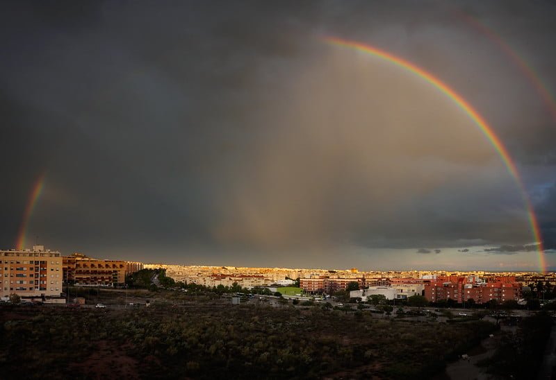 Kraftiga stormar i stora delar av Spanien