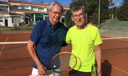 Övertygade 77-åringar: Tennisspelare lever längst