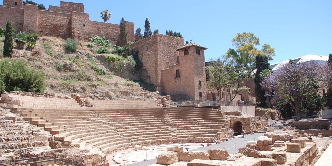 Málagas romerska teater Andalusiens näst besökta monument