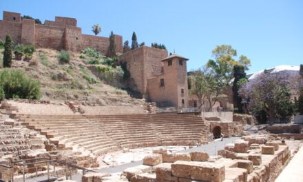 Málagas romerska teater Andalusiens näst besökta monument