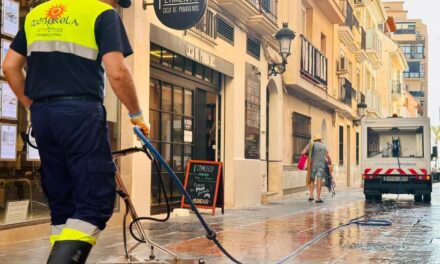 Fuengirola rengör gatorna med ny teknik
