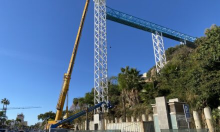 28,8 meter hög panoramahiss byggs i La Carihuela