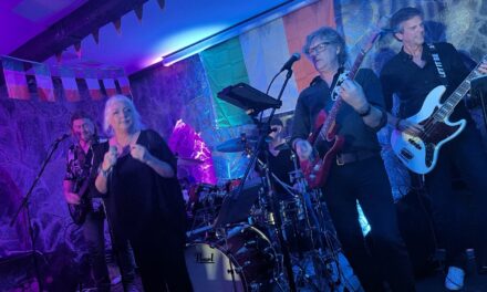 Svenskt coverband spelade i Marbella