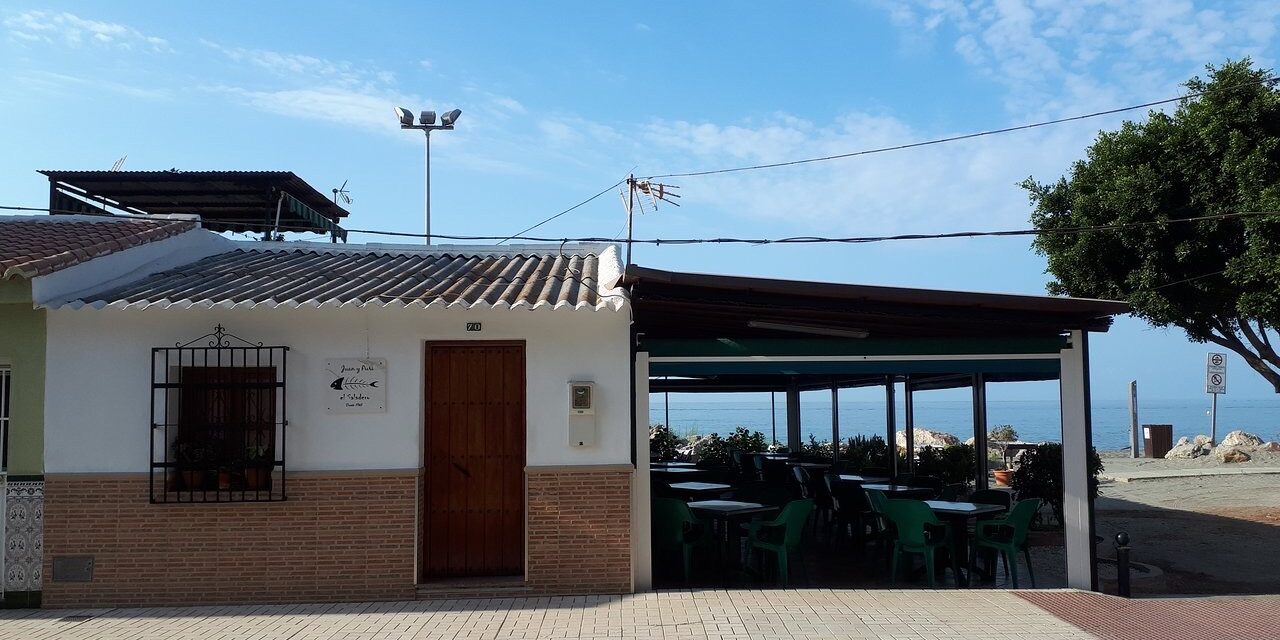 Kronprinsessan Leonor lunchade på chiringuito i Caleta de Vélez