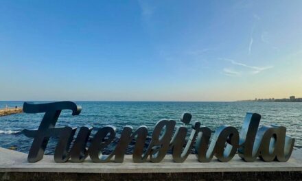 Karibisk temperatur i havet i Fuengirola