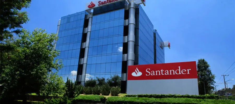 Sabadell säljer sin brittiska gren till Santander