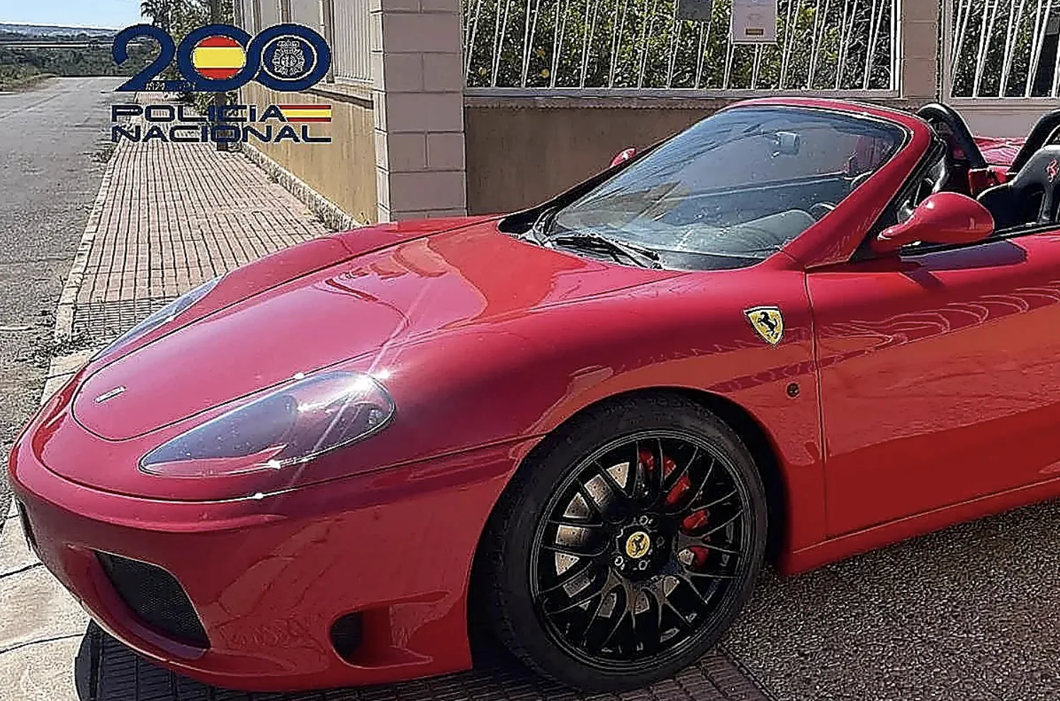 "Ferrari" som polisen upptäckte i Elche